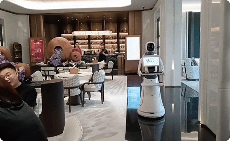 テクノロジーがサービスを照らす!エイミーの配達ロボットが天源龍亭の営業センター体験を再定義